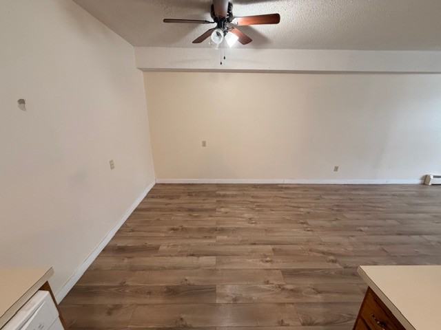 2003 43 St Nw - Photo 6 of 18