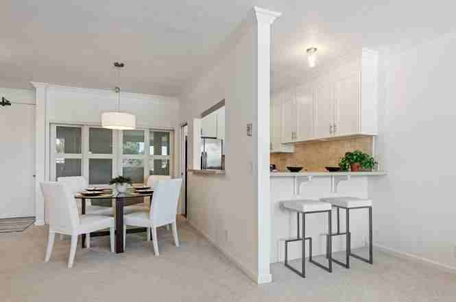 901 10Th St - Photo 4 of 13