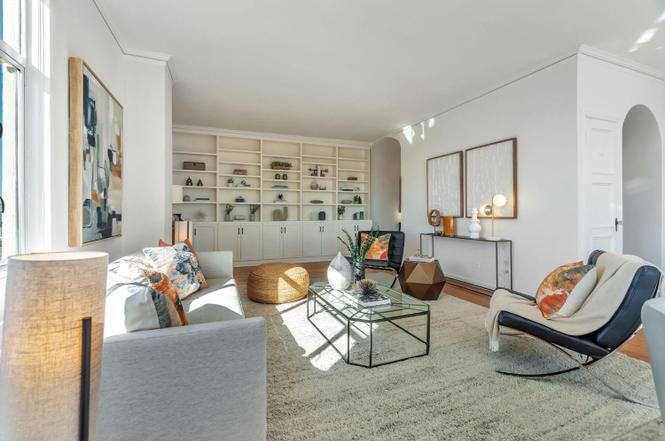 1101 Green St - Photo 7 of 11