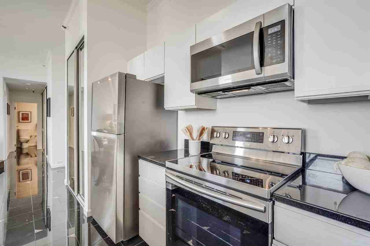 355 Buena Vista Ave E - Photo 3 of 11