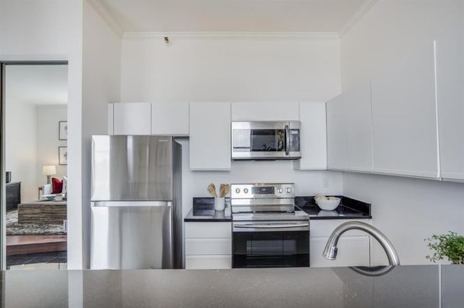 355 Buena Vista Ave E - Photo 4 of 11