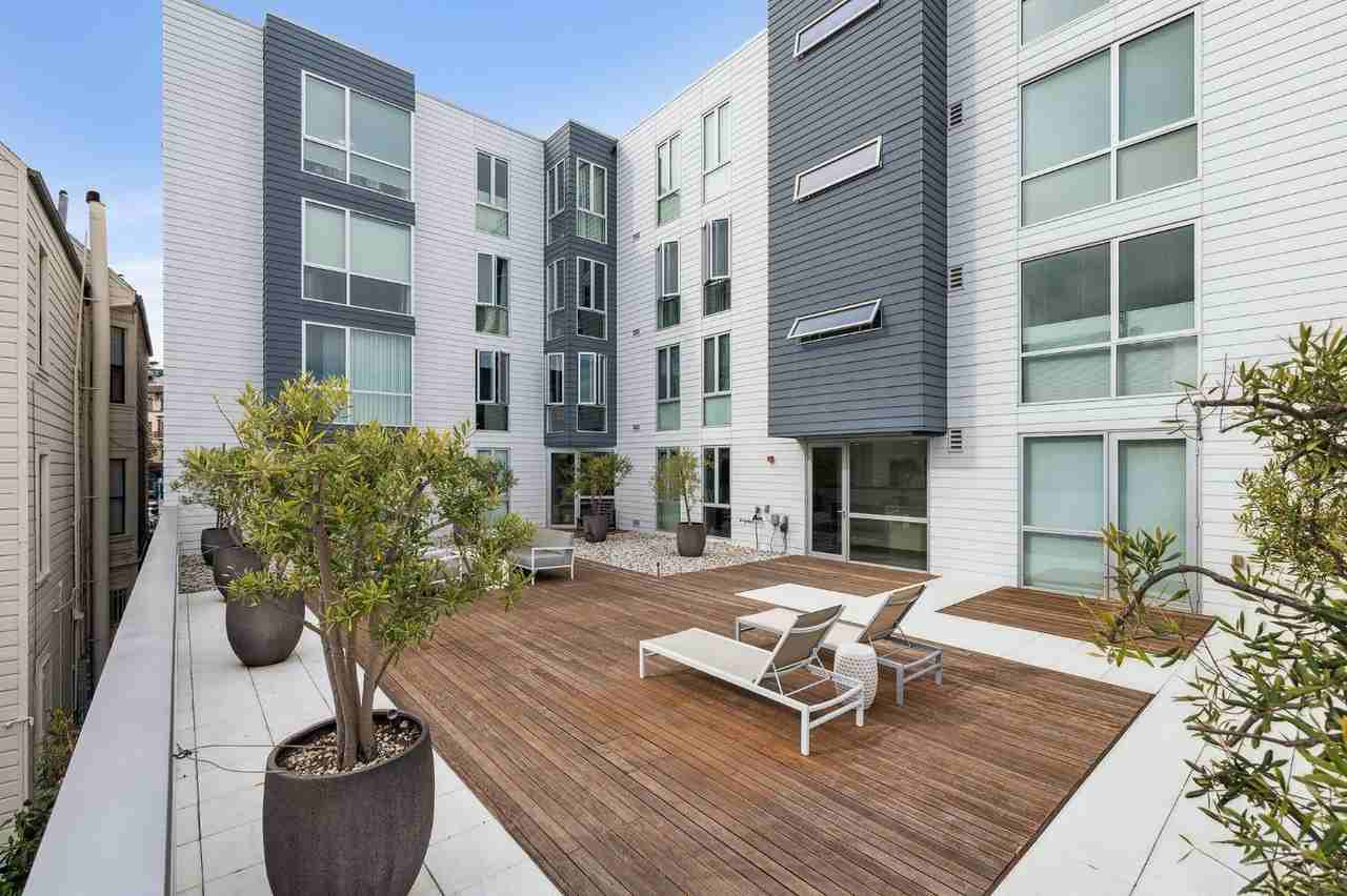 2299 Market St - Photo 6 of 10