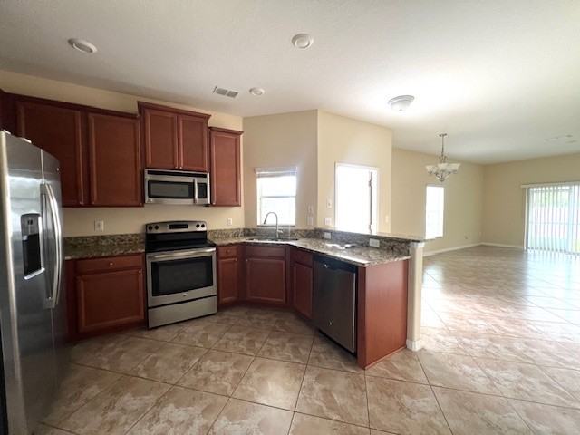 31225 Claridge Pl - Photo 2 of 17