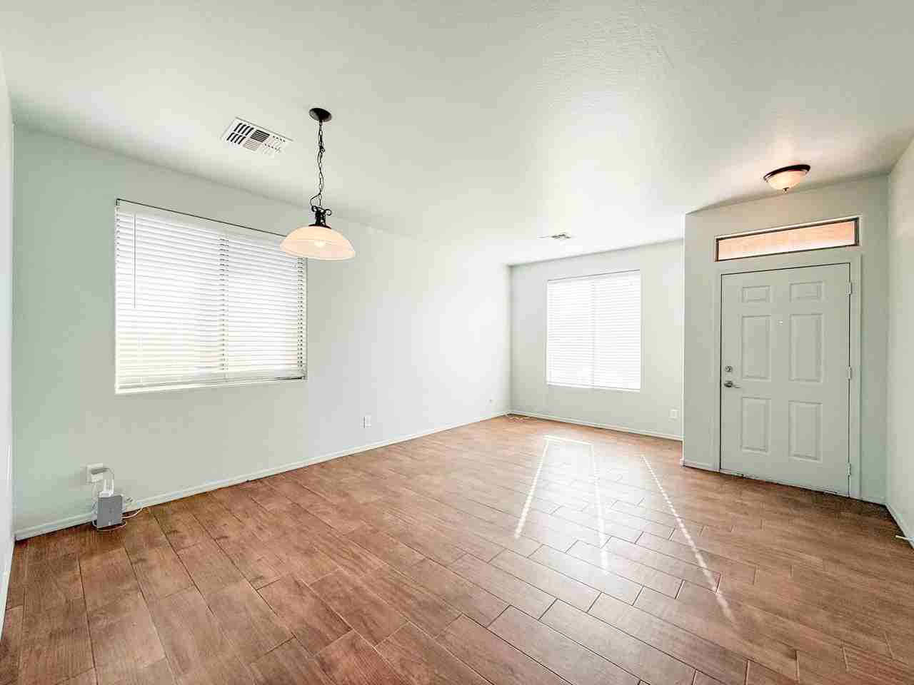 6919 S 37th Gln - Photo 6 of 33