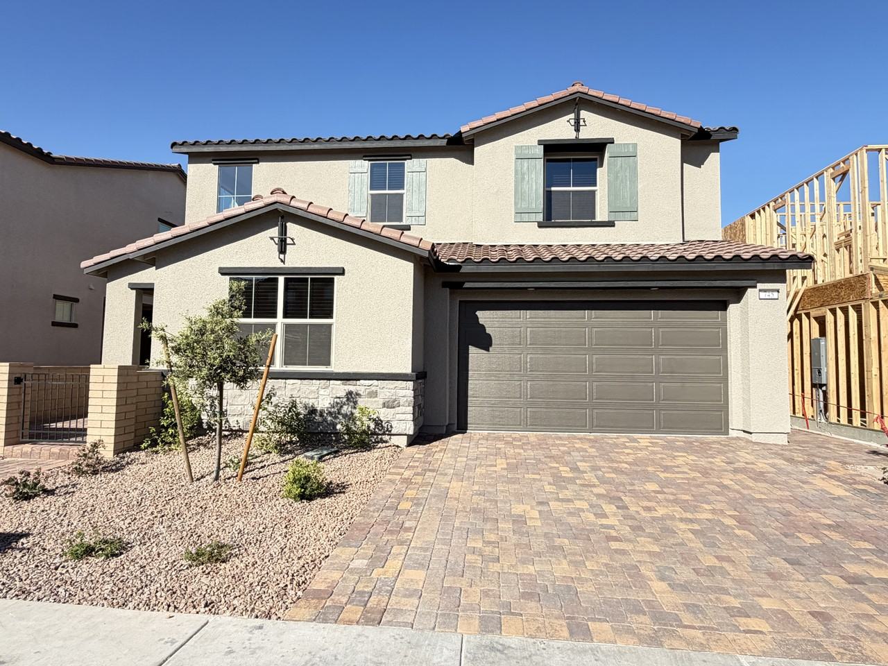 745 Cloud Creek St - Photo 4 of 50