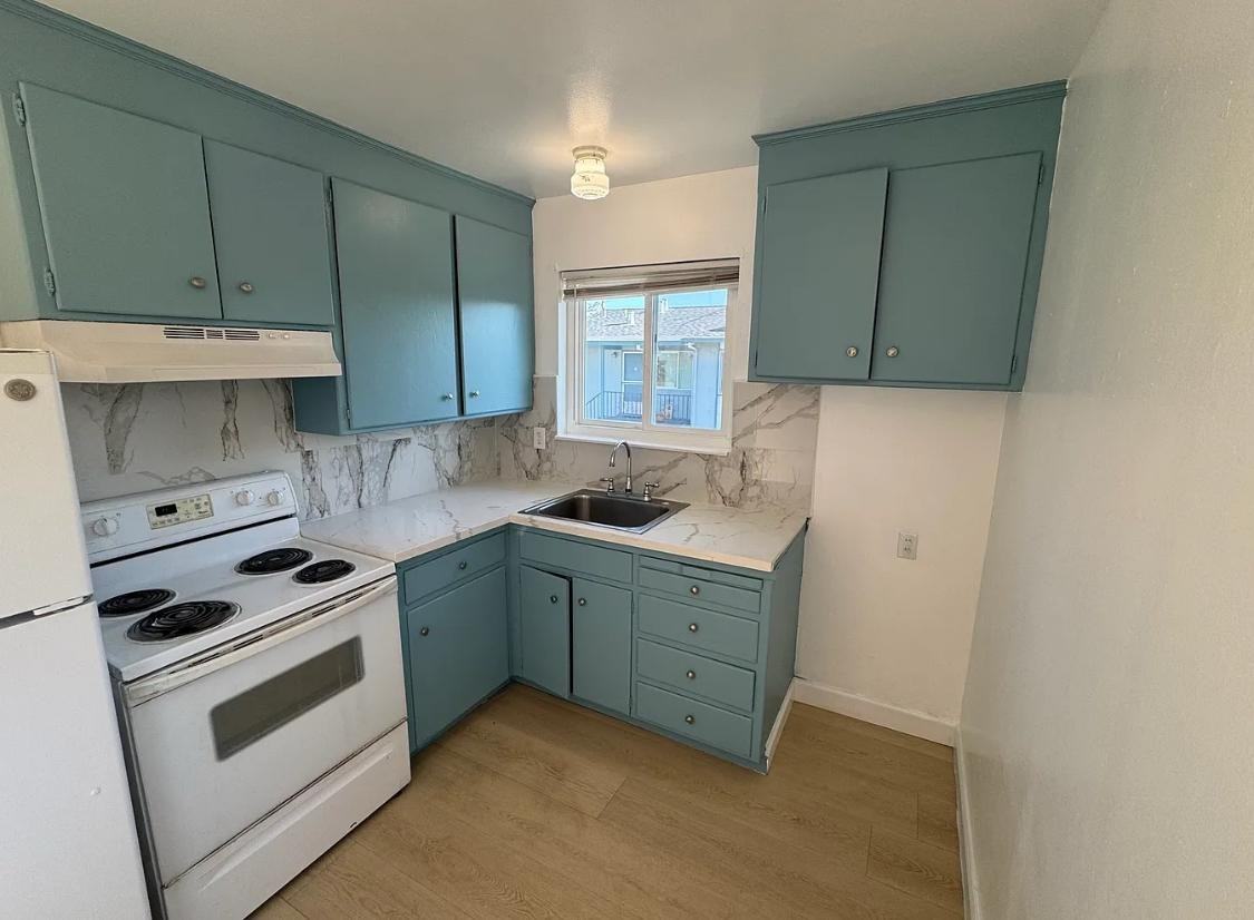 201 Alexander Ave - Photo 5 of 5