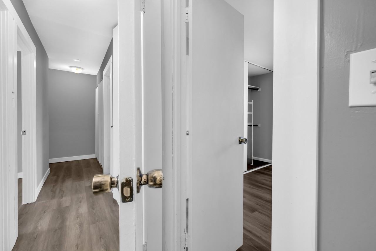 3387 Ryon Ct - Photo 3 of 30