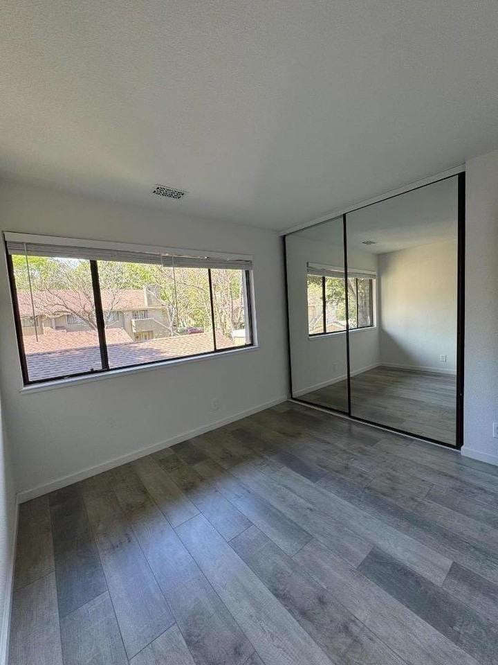 5705 Makati Cir #F - Photo 7 of 16