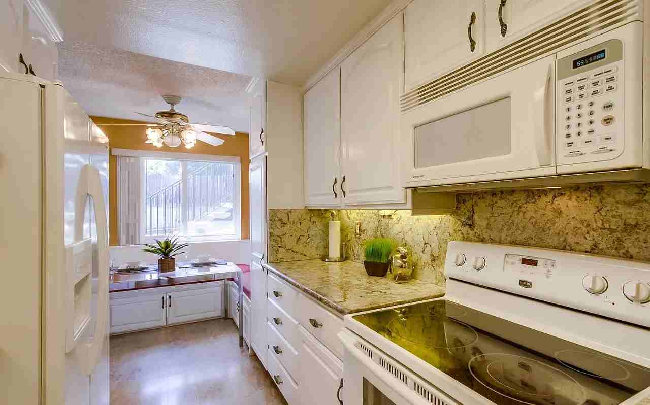 12609 Robison Blvd - Photo 5 of 7