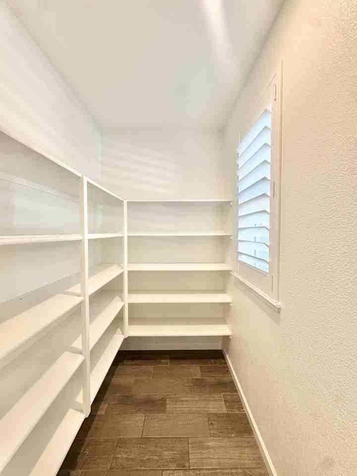 5662 Black Willow St - Photo 7 of 37