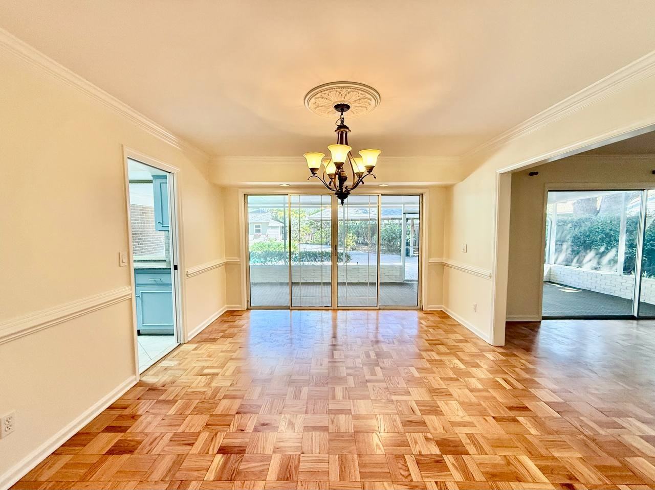 3103 Cocos Rd - Photo 7 of 50