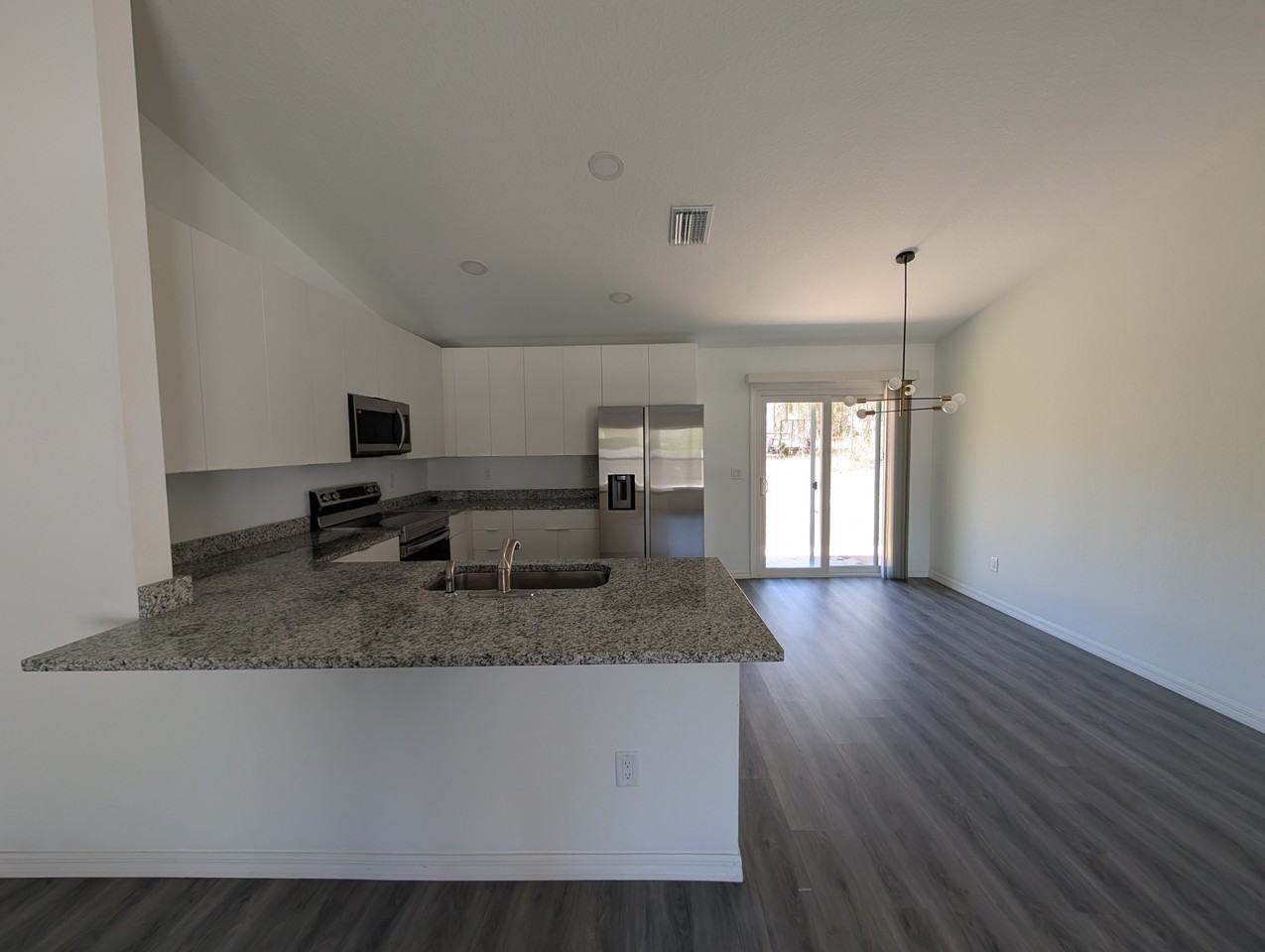 9712 N Country Club Way - Photo 6 of 14