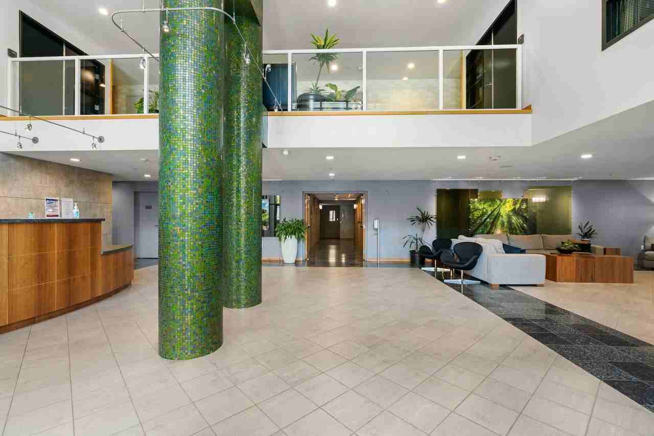 850 Beech St #416 - Photo 4 of 50