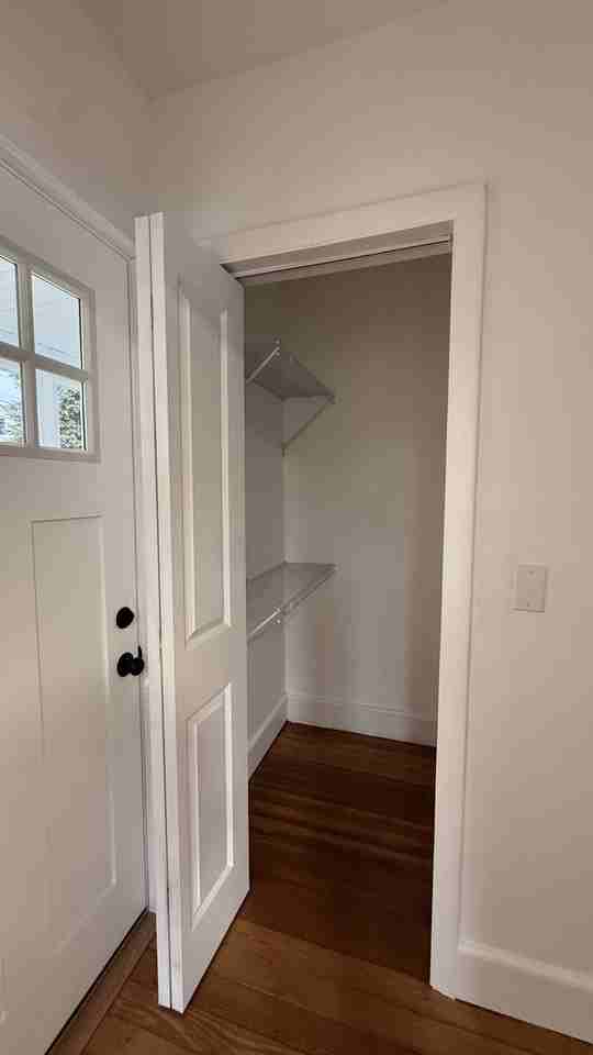 519 Park Ave #1stFL - Photo 2 of 11