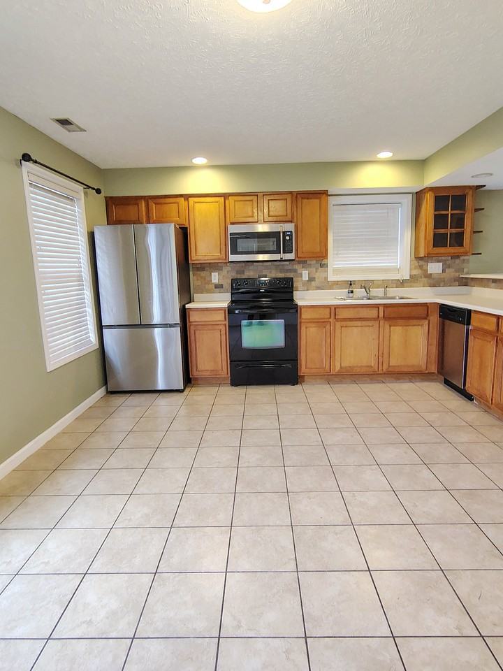 2748 E Bressingham Way #2748 - Photo 6 of 17