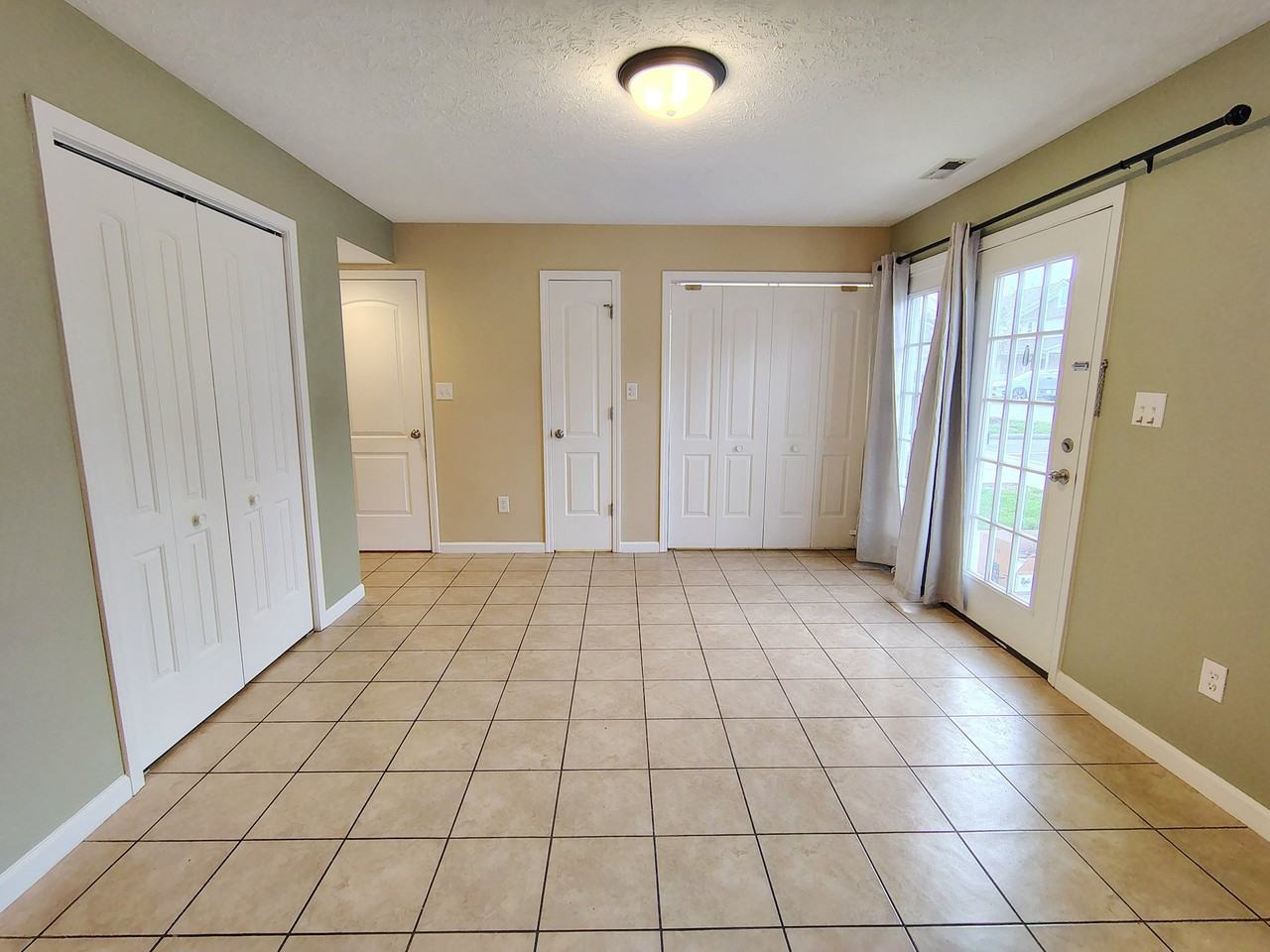 2748 E Bressingham Way #2748 - Photo 7 of 17