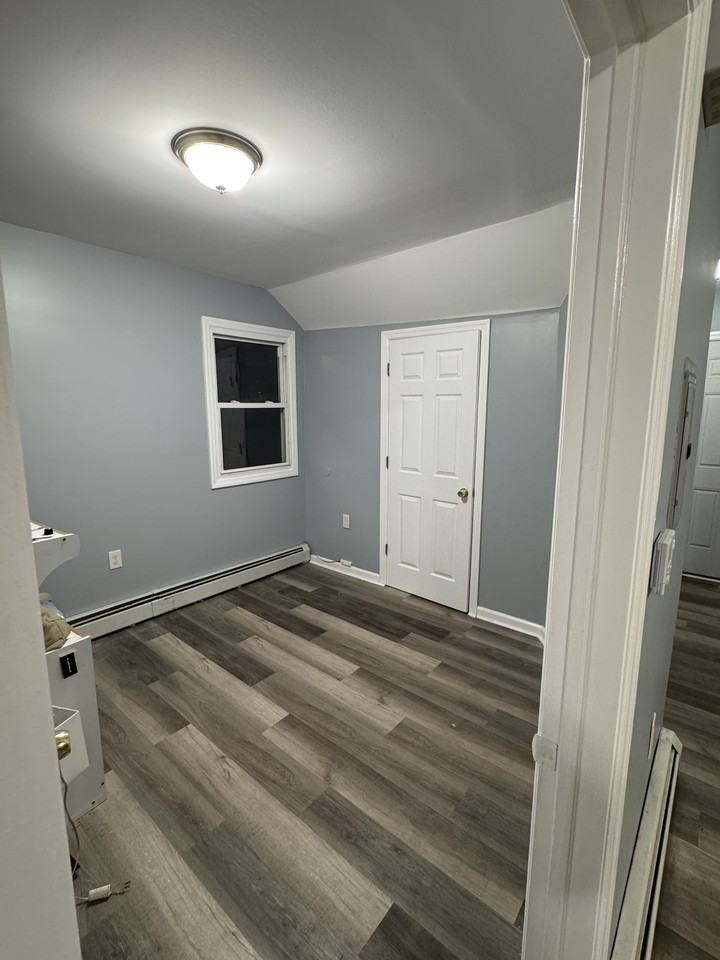 103 Lyon St #3 - Photo 2 of 8