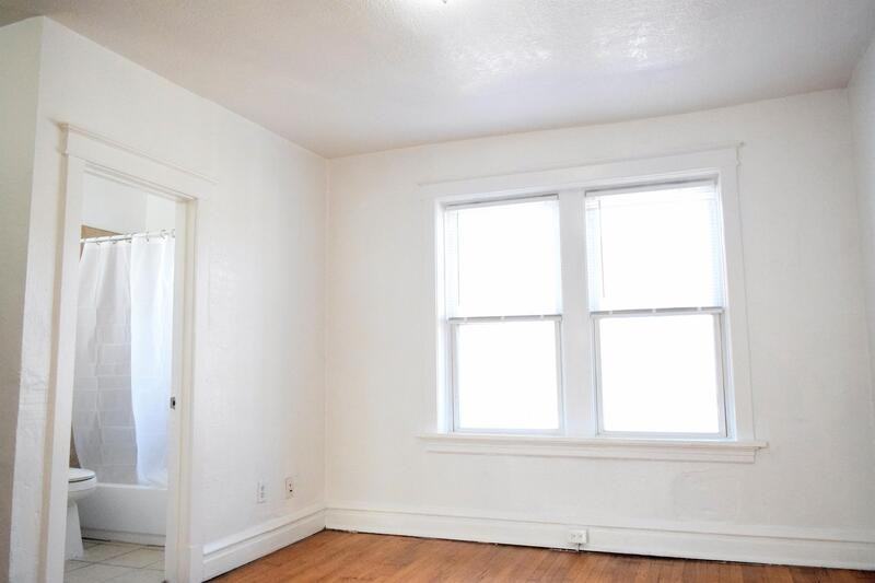 5008 Virginia Ave #2W - Photo 4 of 18