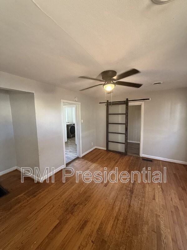 1607 Peter Paul Blvd - Photo 3 of 10