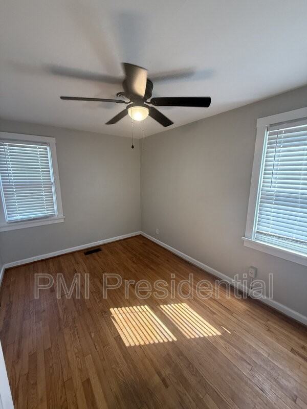 1607 Peter Paul Blvd - Photo 7 of 10