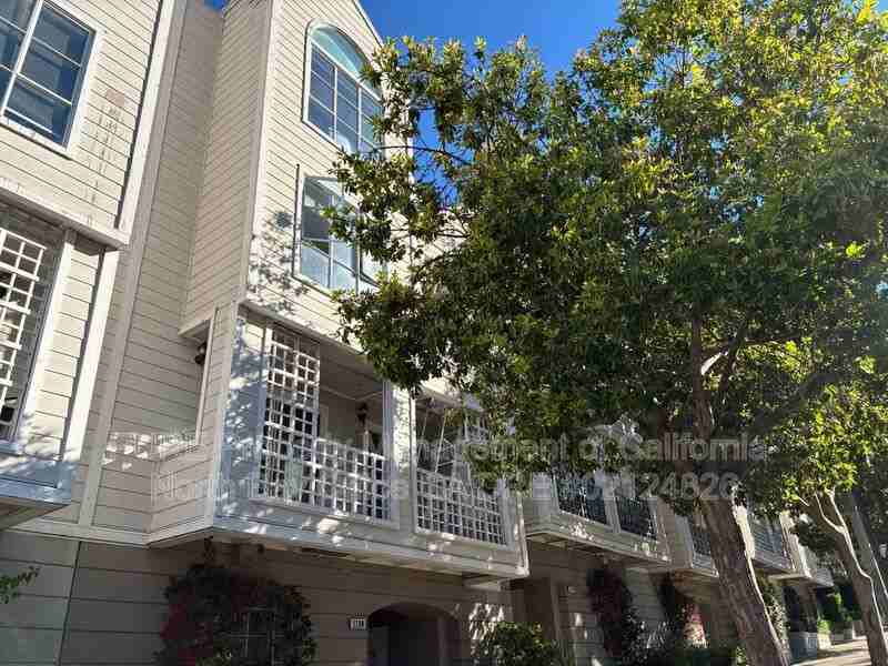 1180 Eddy St #A - Photo 3 of 21