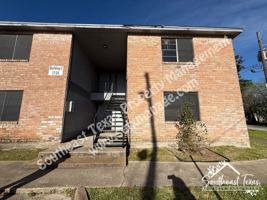 featured image of 4110 Arthur Ln #24