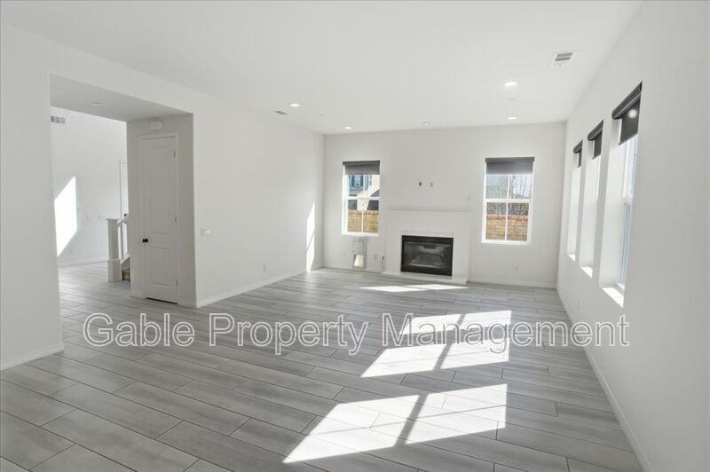 27623 Solana Way - Photo 7 of 36