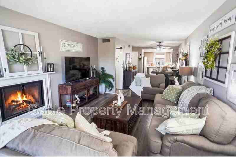 20305 Rue Crevier #585 - Photo 2 of 16