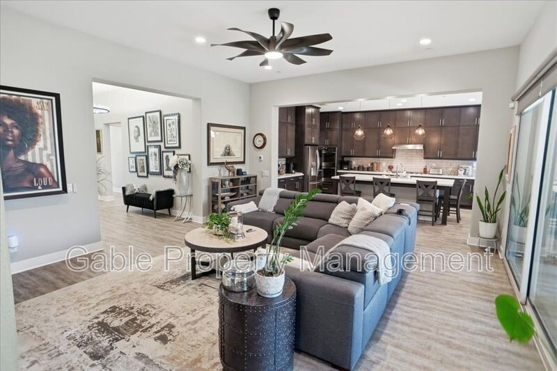 25102 Aspen Falls Dr - Photo 3 of 36