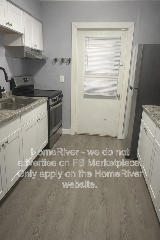 4516 102nd St W - Photo 2 of 15