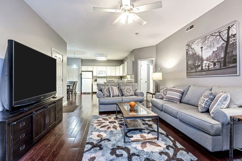 421 Belmont Pl #SM - Photo 3 of 14