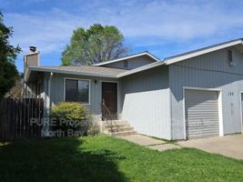 featured image of 120 Oak Manor Dr #B