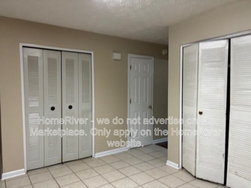 506 Oakwood Ct - Photo 6 of 33