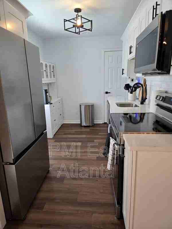 6231 Arbor Links Rd #2 - Photo 2 of 6