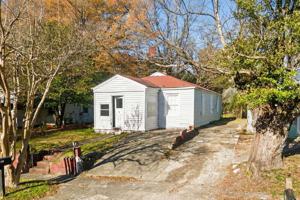 featured image of 355 Liberty Ave