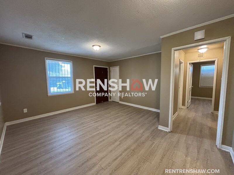 1978 Sparks St - Photo 3 of 17