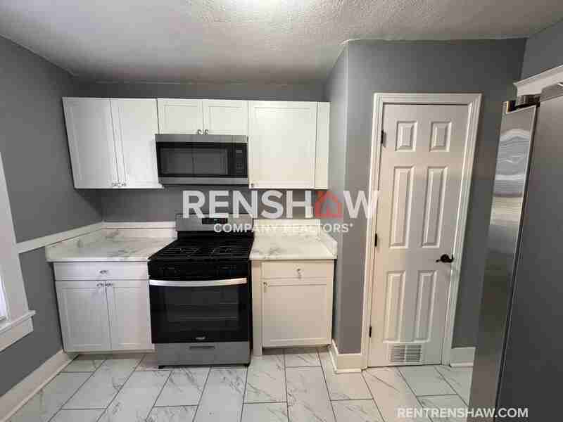 3589 Faxon Ave - Photo 7 of 16