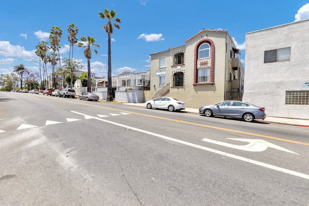 1211 Magnolia Ave. - Photo 7 of 7