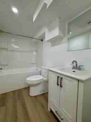 511 Munroe Ave #B3 - Photo 6 of 13