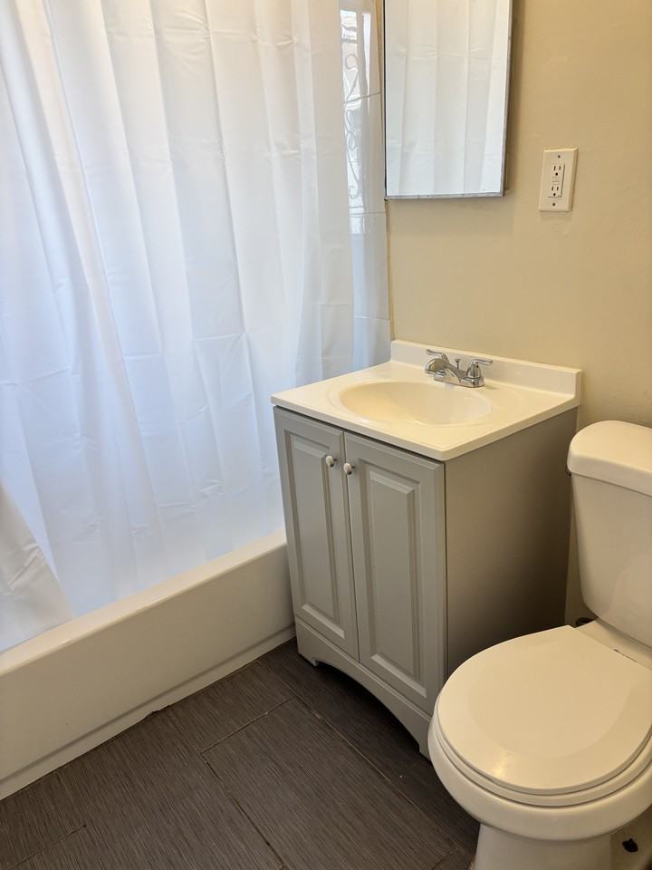 113 W. CENTURY RED. - Photo 6 of 10