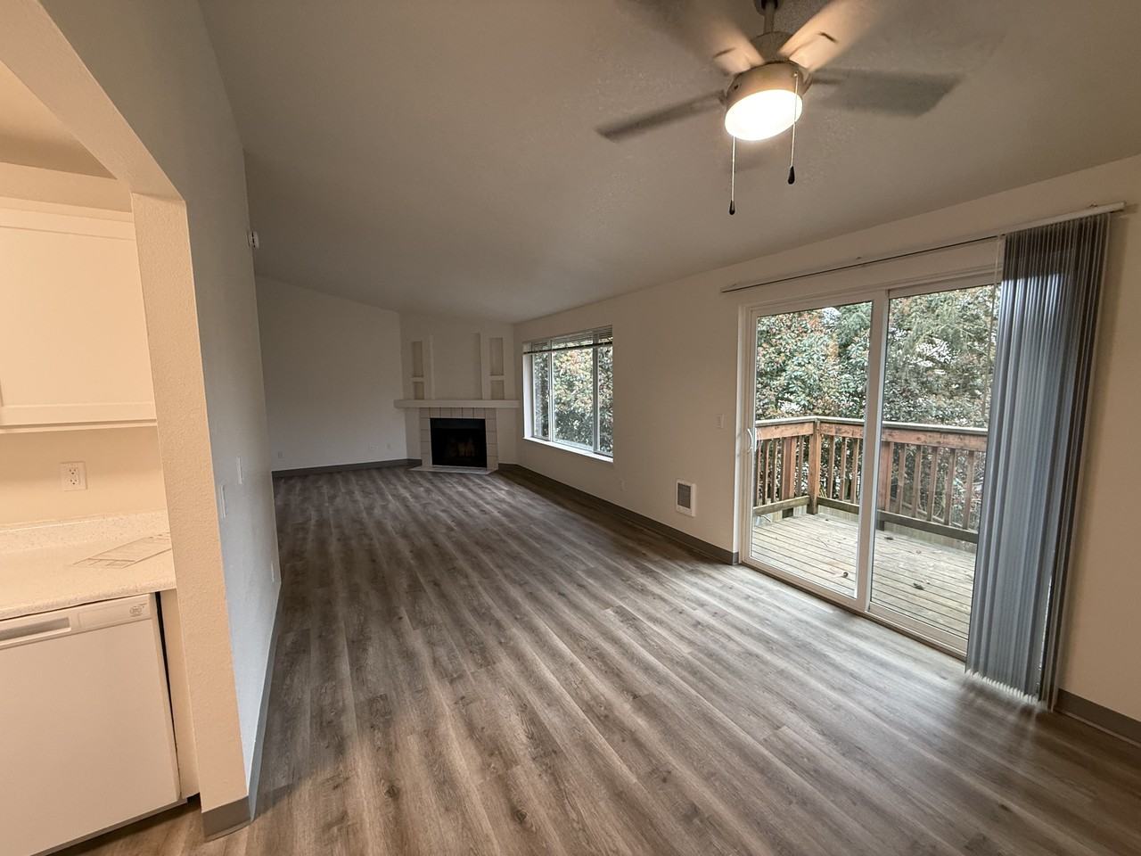 London Pointe Apartments - Photo 5 of 31