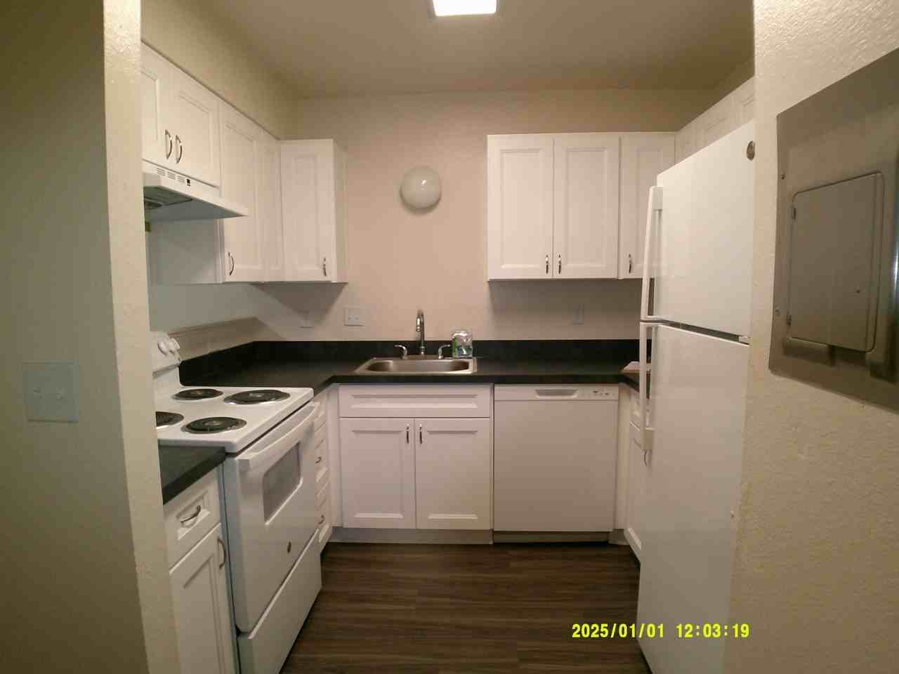 Parkview Commons Apartments - Photo 2 of 19