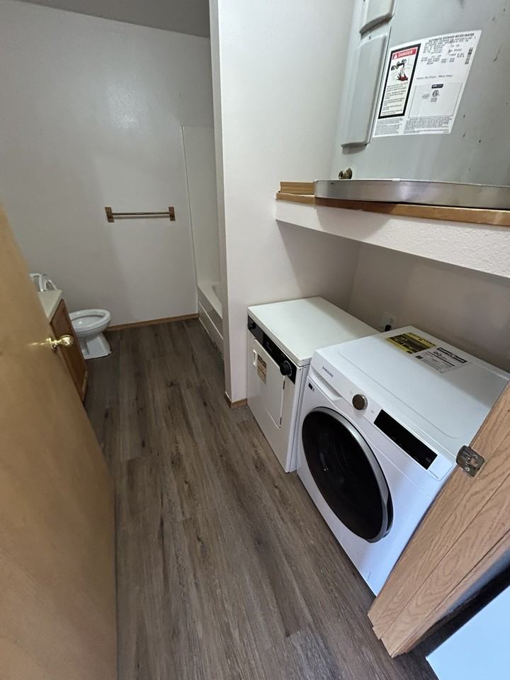 1635 Neptune Street - Photo 5 of 11