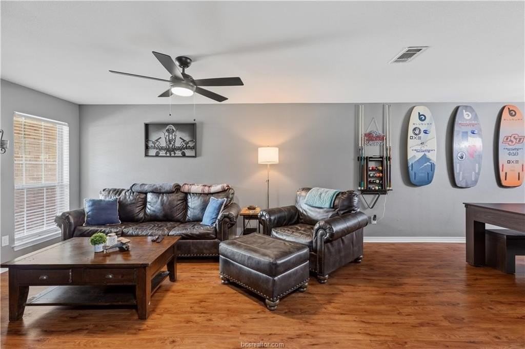 3766 Oldenburg Ln - Photo 2 of 17