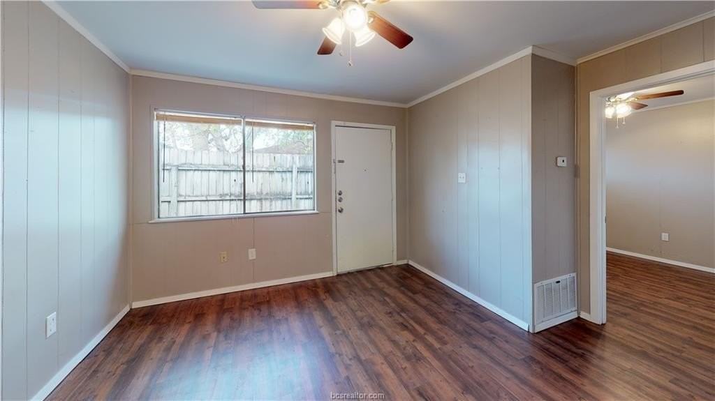 204 Lynn Dr Apt A - Photo 6 of 30