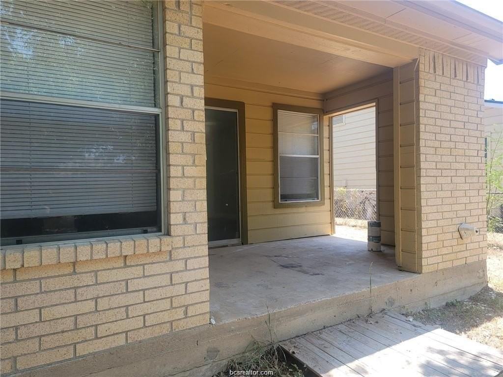 813 San Benito Dr - Photo 7 of 7