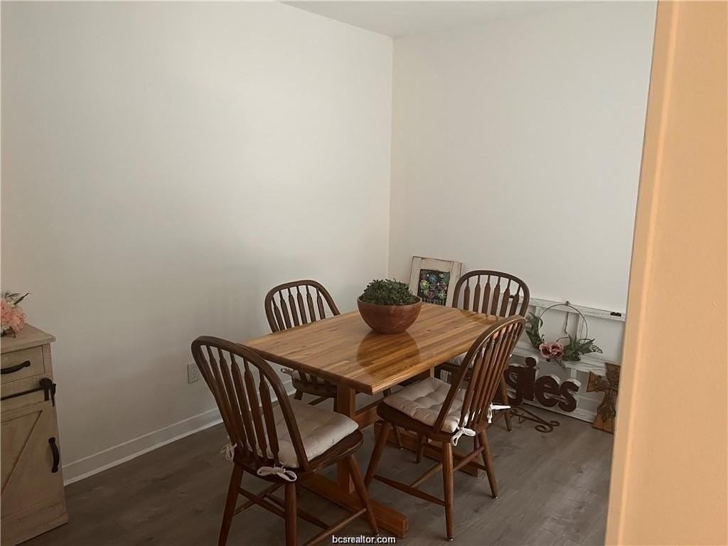 3922 Olive St Unit B - Photo 3 of 11