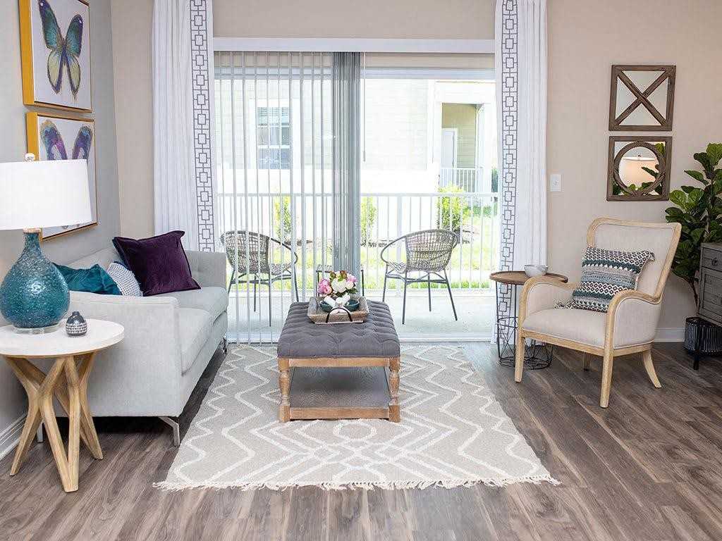 Sapphire at Centerpointe - Photo 7 of 30