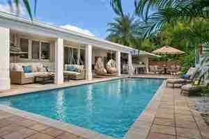 featured image of 8300 Sw 31st St