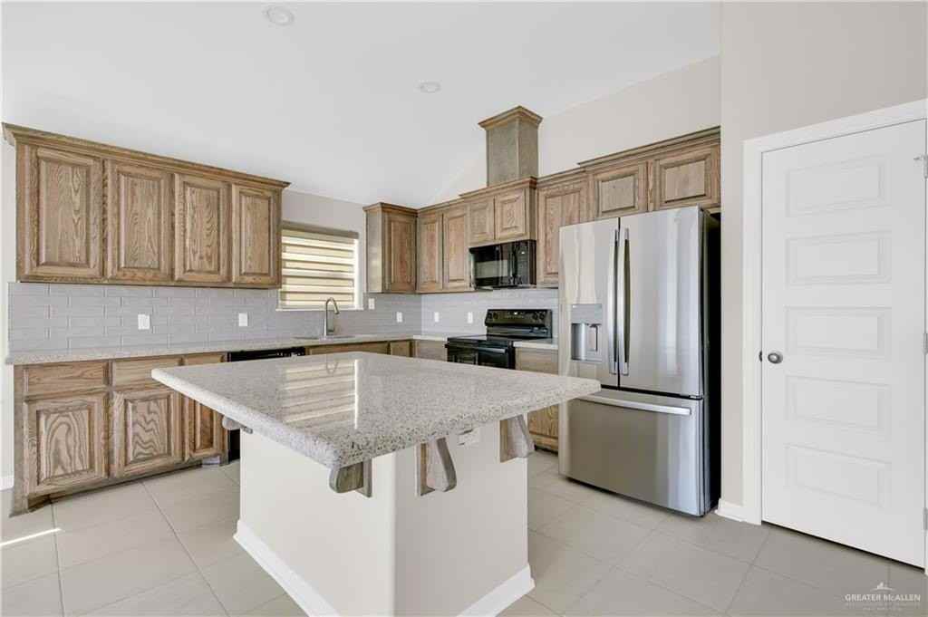 15529 Sereno St - Photo 5 of 23